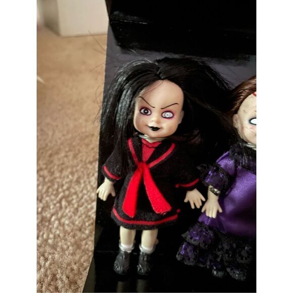 2001 Living Dead Dolls Mini Hong Kong Club Toy2R  LE 999 Glow in dark Eyes - Picture 5 of 9
